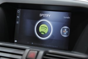 Muziek luisteren met Spotify in je Volvo met Sensus Connected Touch